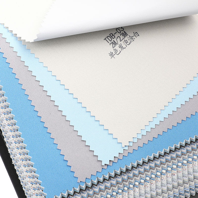 TDB 200/230 cm Revestimento de espuma prateado 100% Tecido de persiana blackout